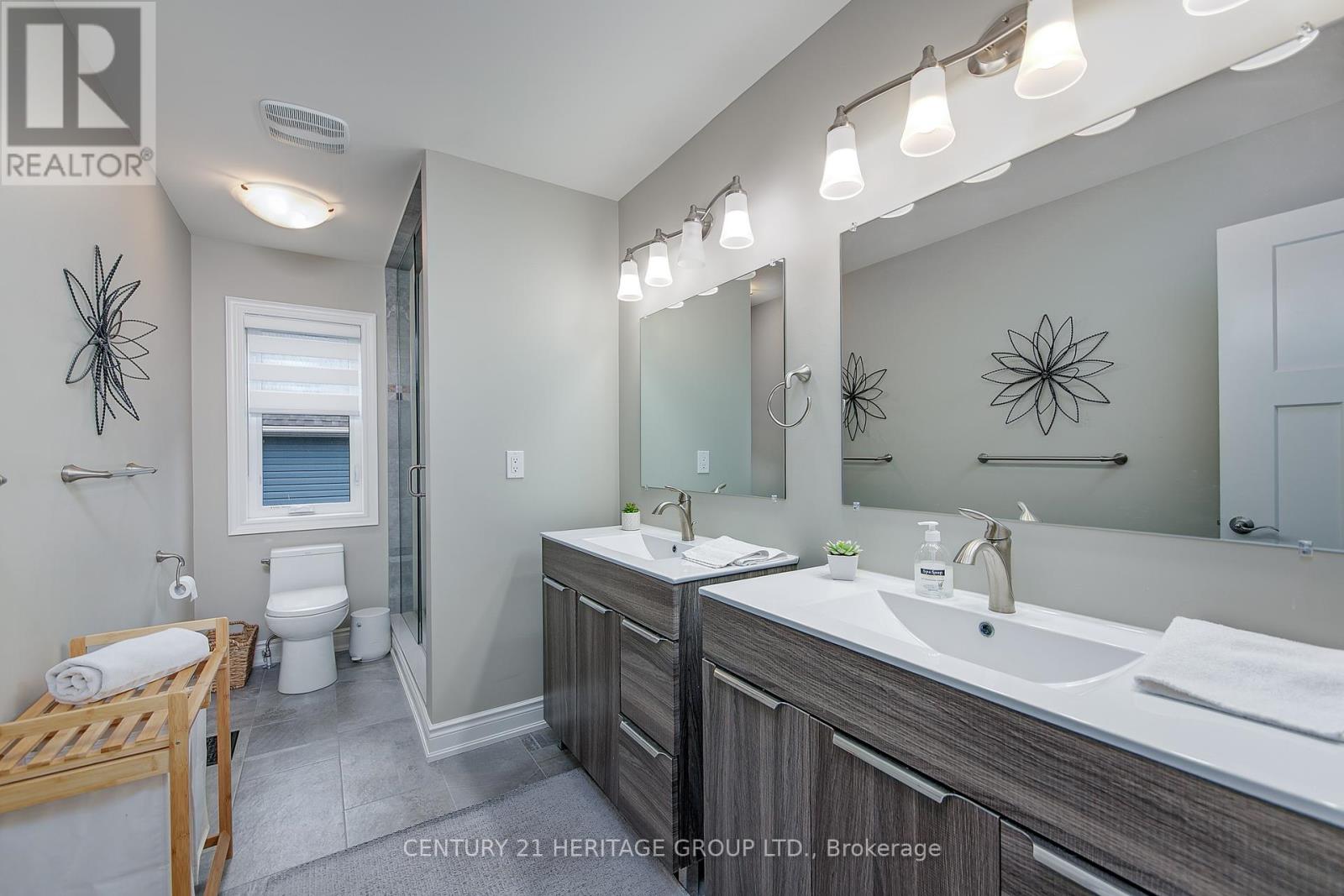 807a Montsell Avenue, Georgina, Ontario  L0E 1S0 - Photo 29 - N12127308