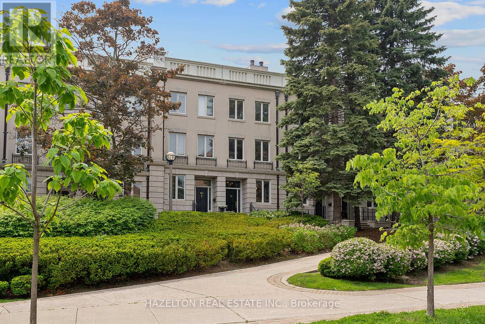 258 Spadina Road, Toronto, Ontario  M5R 2V1 - Photo 3 - C12210154