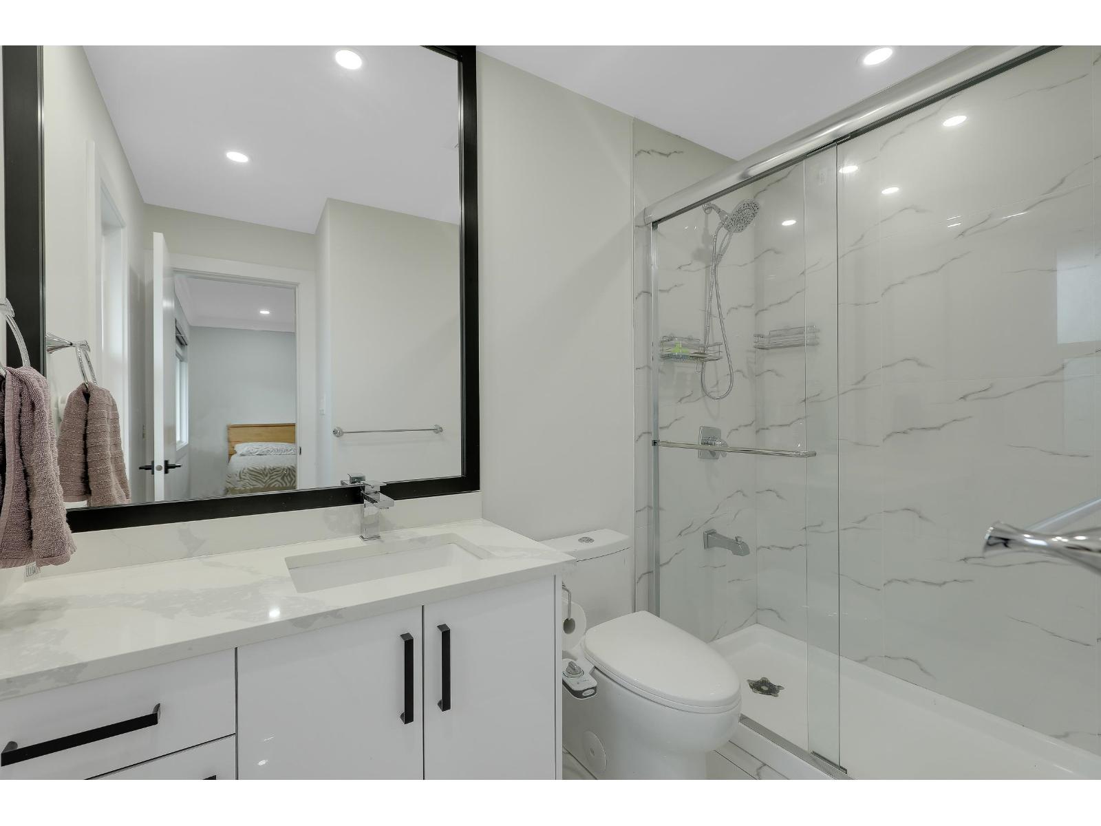 15738 97 Avenue, Surrey, British Columbia  V4N 2T3 - Photo 16 - R3053561