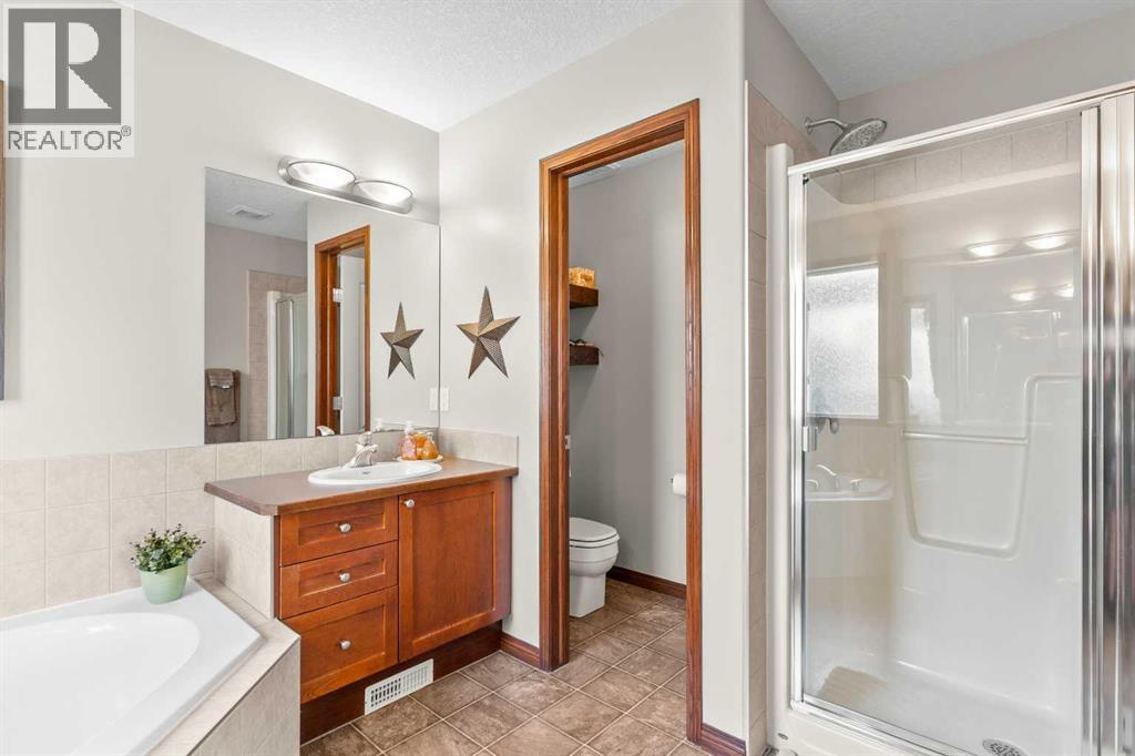 149 Tanner Close Se, Airdrie, Alberta  T4A 2E8 - Photo 31 - A2255748