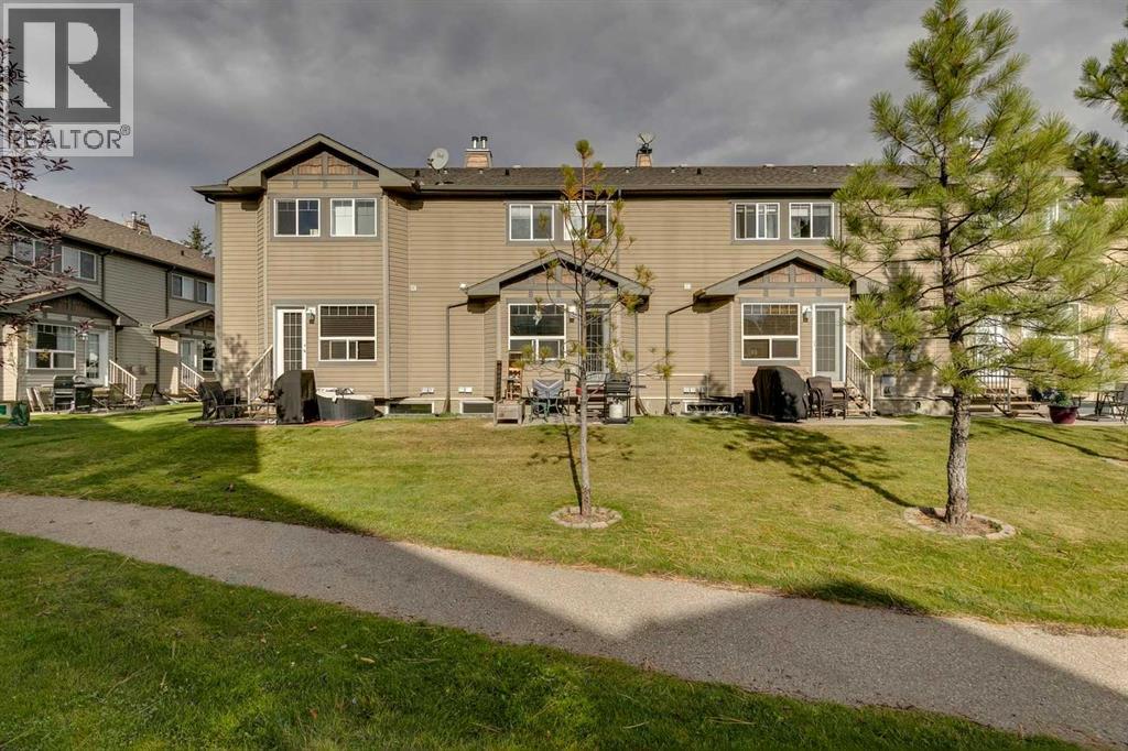 51 Spring Meadows Bay, Okotoks, Alberta  T1S 2G8 - Photo 34 - A2259710