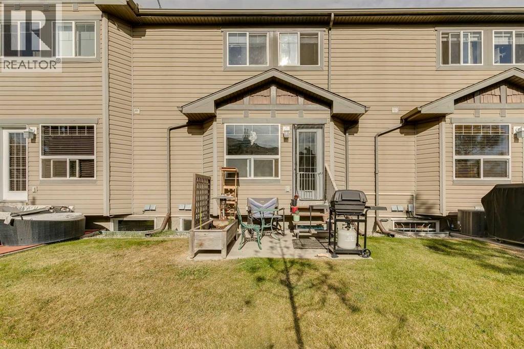 51 Spring Meadows Bay, Okotoks, Alberta  T1S 2G8 - Photo 36 - A2259710