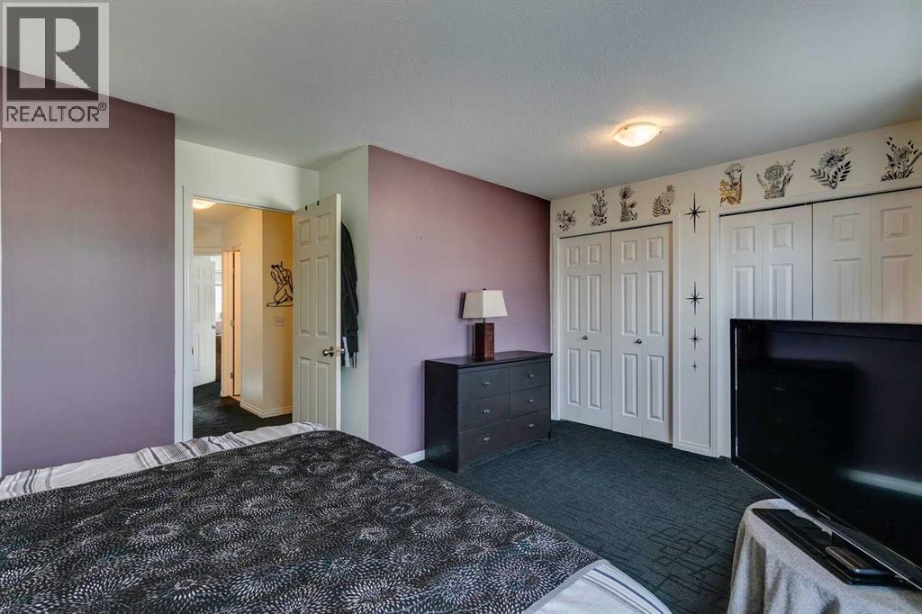 51 Spring Meadows Bay, Okotoks, Alberta  T1S 2G8 - Photo 18 - A2259710