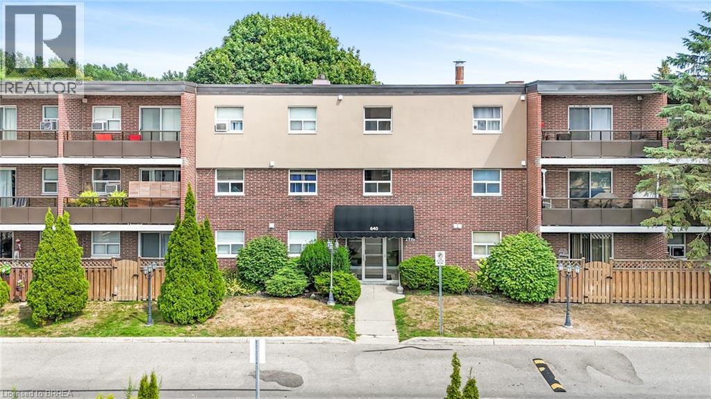 640 Grey Street Unit# 206, Brantford, Ontario  N3S 4Y3 - Photo 1 - 40776621