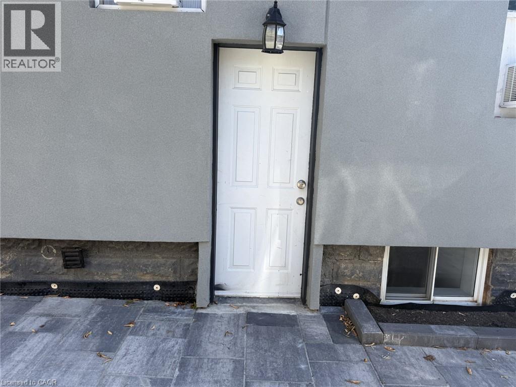 34 Welland Street Unit# Lower, Welland, Ontario  L8M 3B8 - Photo 2 - 40776659