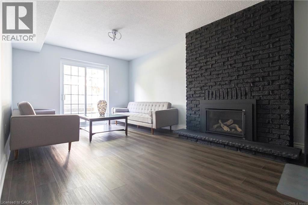 2390 Sinclair Circle, Burlington, Ontario  L7P 3C3 - Photo 12 - 40776617