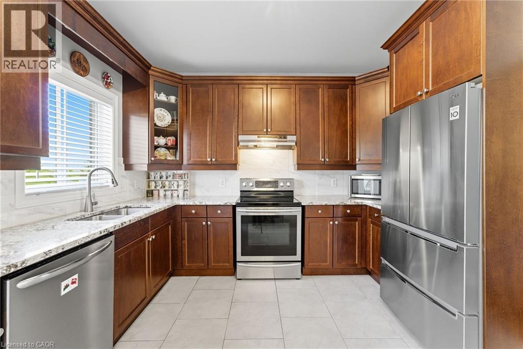 40 Benedict Place, Hamilton, Ontario  L9A 0A3 - Photo 12 - 40776583