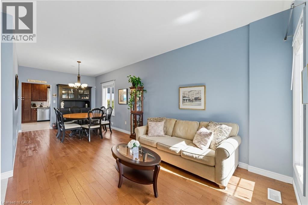 40 Benedict Place, Hamilton, Ontario  L9A 0A3 - Photo 7 - 40776583