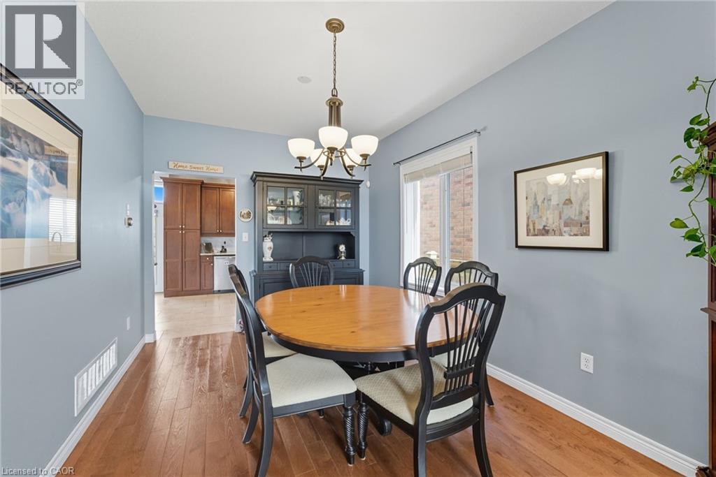 40 Benedict Place, Hamilton, Ontario  L9A 0A3 - Photo 8 - 40776583