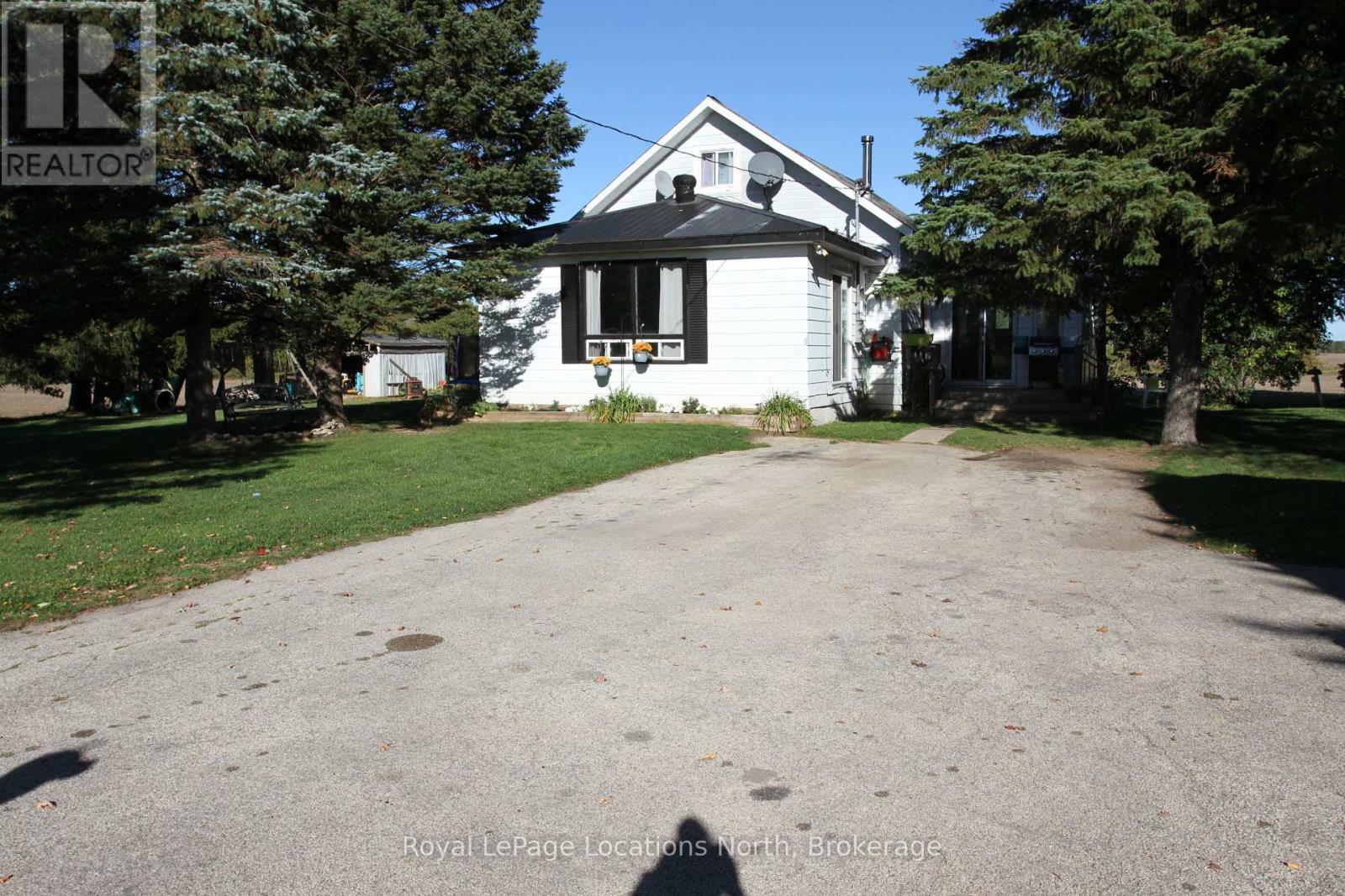 1539 6 Concession N, Clearview, Ontario  L0M 1S0 - Photo 2 - S12446601