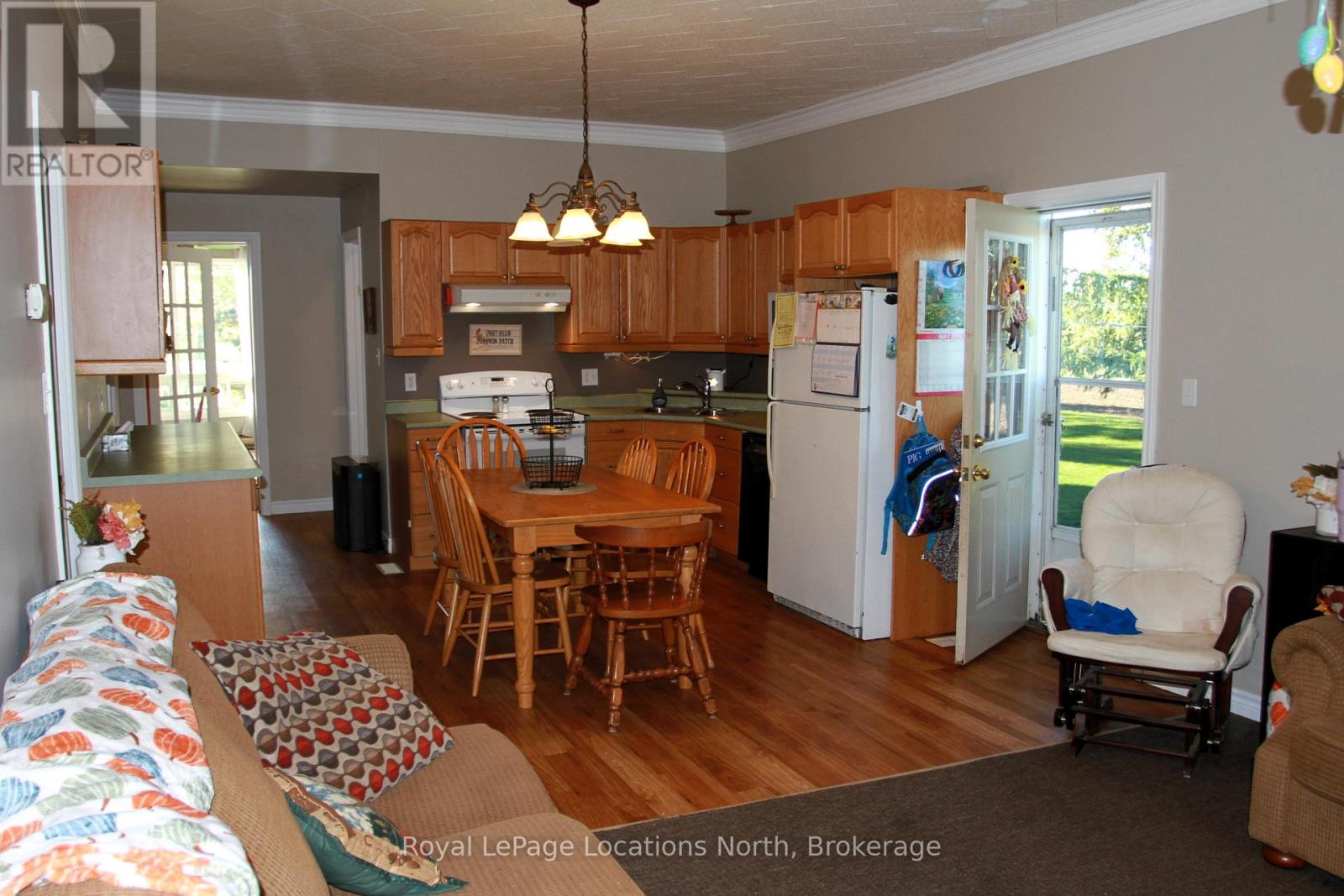 1539 6 Concession N, Clearview, Ontario  L0M 1S0 - Photo 9 - S12446601