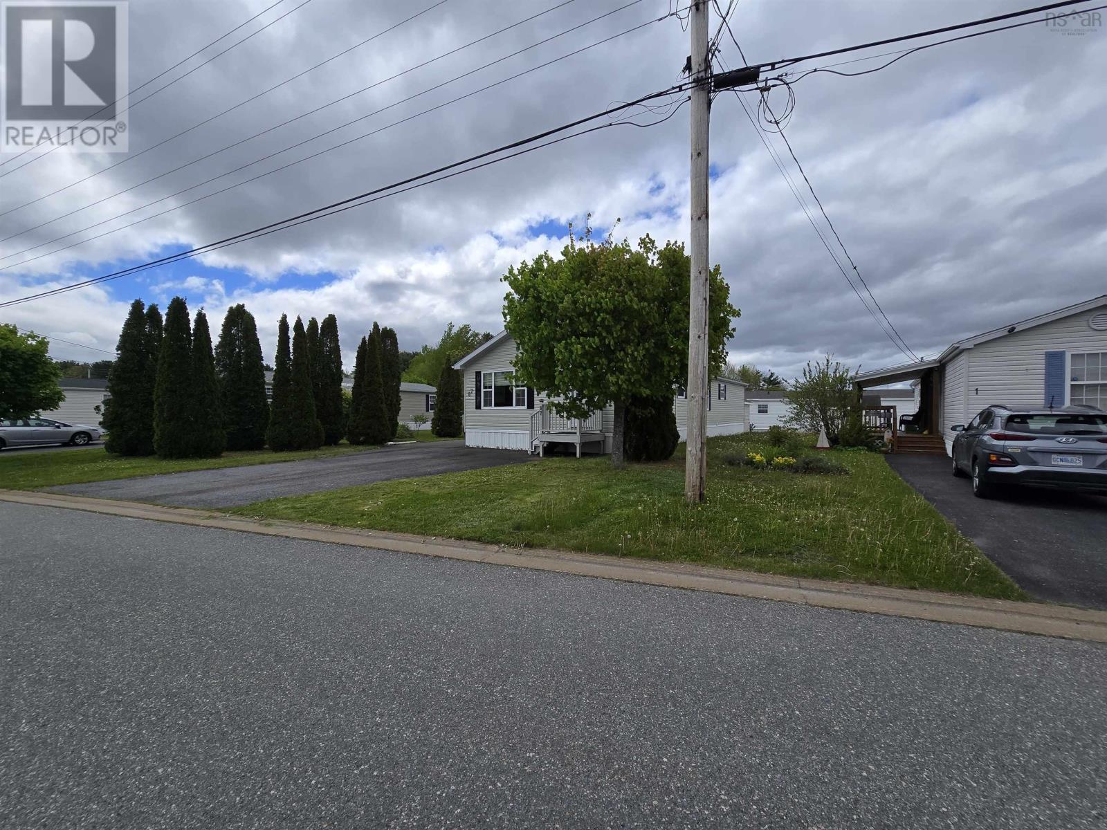 87 Haven Drive, Bridgewater, Nova Scotia  B4V 4C5 - Photo 4 - 202511846