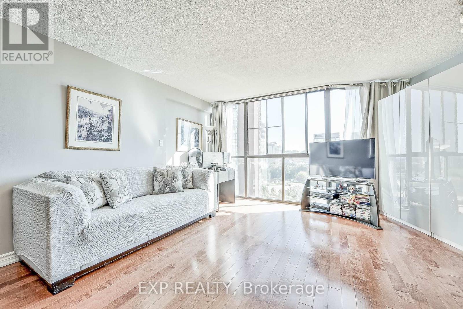 4235 Sherwoodtowne Boulevard, Mississauga, Ontario  L4Z 1W3 - Photo 9 - W12444555