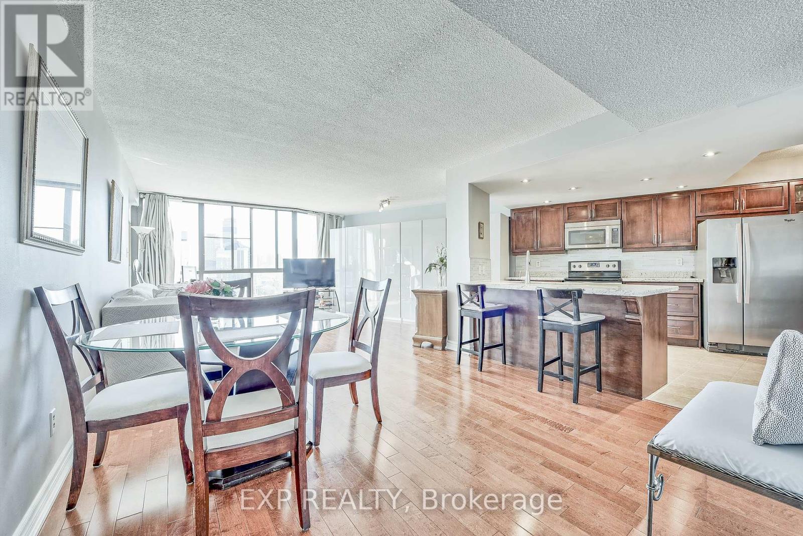 4235 Sherwoodtowne Boulevard, Mississauga, Ontario  L4Z 1W3 - Photo 8 - W12444555