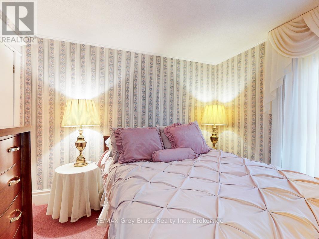 714 4th Avenue E, Owen Sound, Ontario  N4K 2N6 - Photo 27 - X12446611