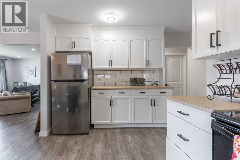 2015 16 Avenue S, Lethbridge, Alberta  T1K 0Z4 - Photo 12 - A2257078