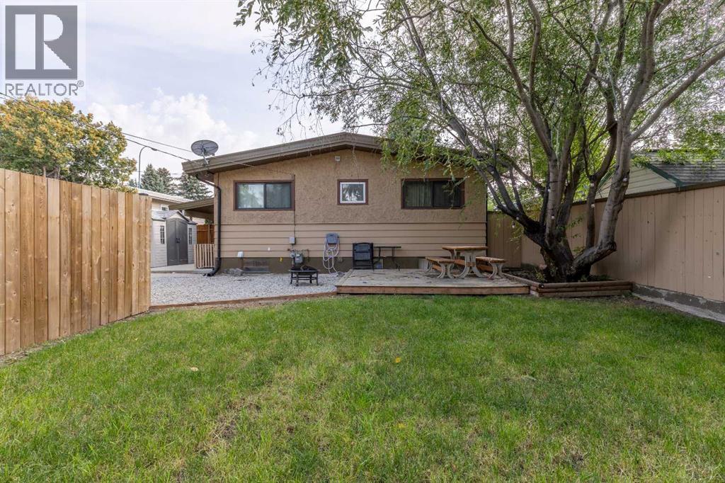 2015 16 Avenue S, Lethbridge, Alberta  T1K 0Z4 - Photo 38 - A2257078
