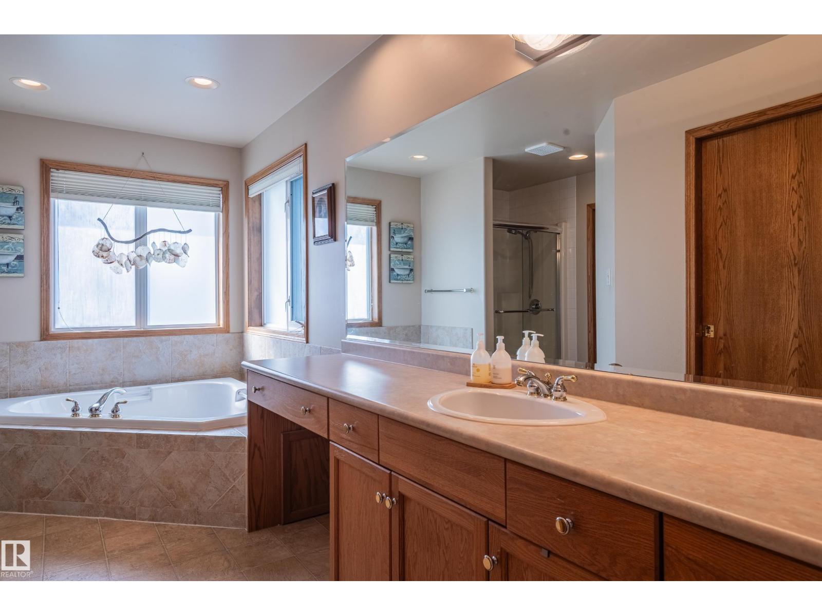 4 Briarwood Wy, Stony Plain, Alberta  T7Z 2R4 - Photo 44 - E4457017