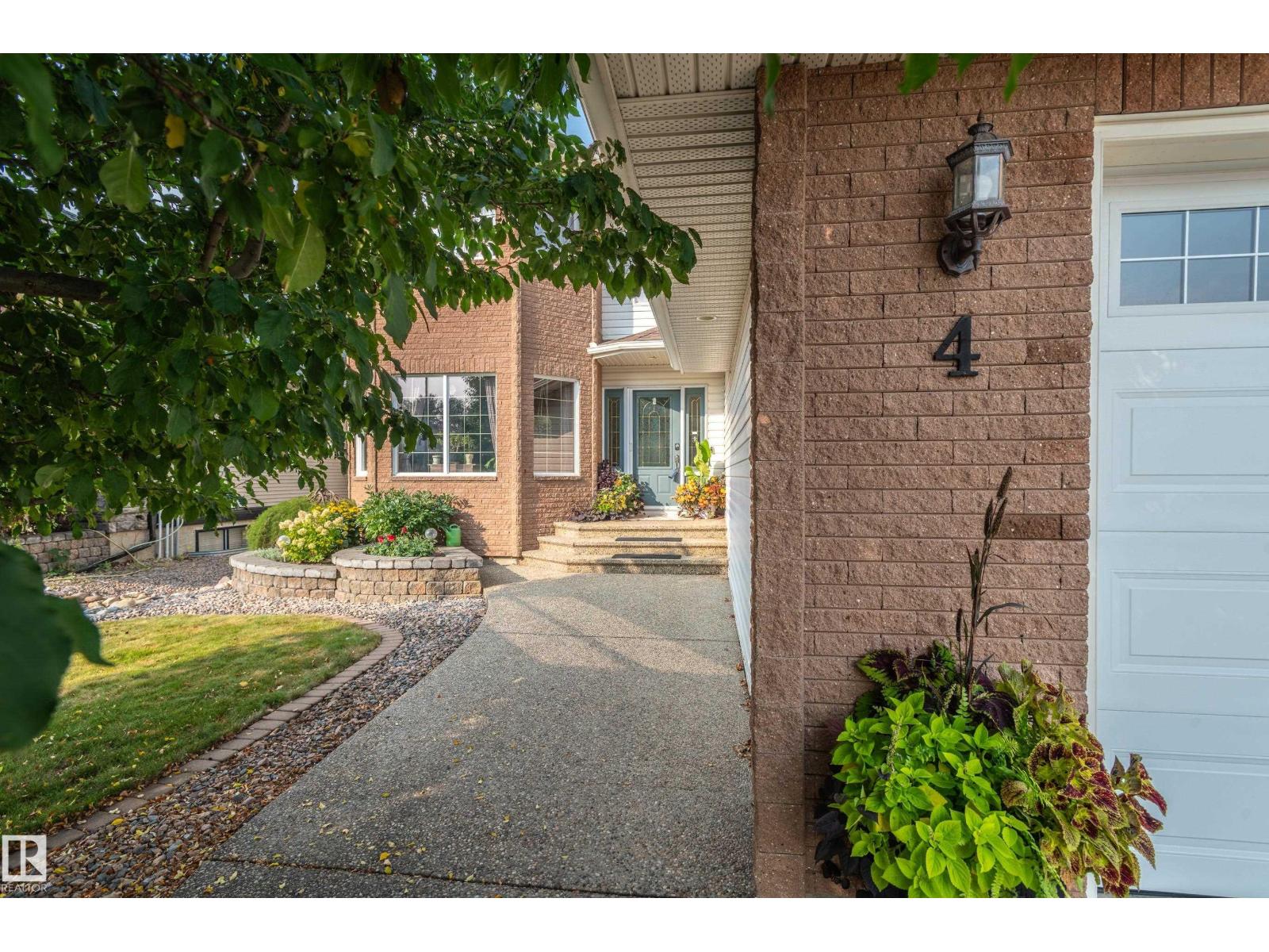 4 Briarwood Wy, Stony Plain, Alberta  T7Z 2R4 - Photo 3 - E4457017