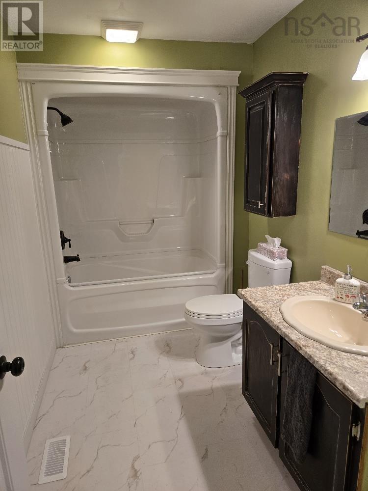 3 Patterson Avenue, Truro, Nova Scotia  B2N 1S5 - Photo 10 - 202520525