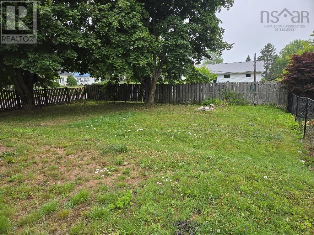 3 Patterson Avenue, Truro, Nova Scotia  B2N 1S5 - Photo 3 - 202520525