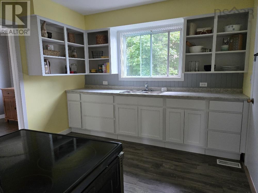 3 Patterson Avenue, Truro, Nova Scotia  B2N 1S5 - Photo 6 - 202520525