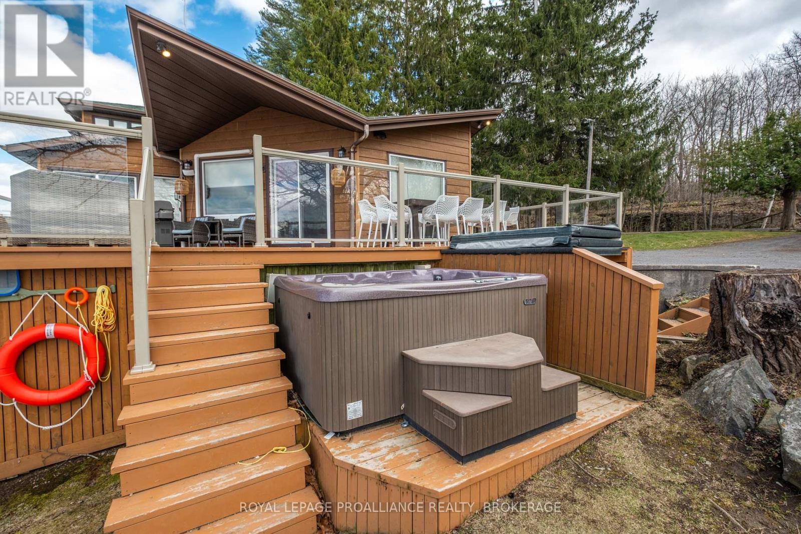 4808 Leo Lake Road, Kingston, Ontario  K0H 2N0 - Photo 8 - X12446577
