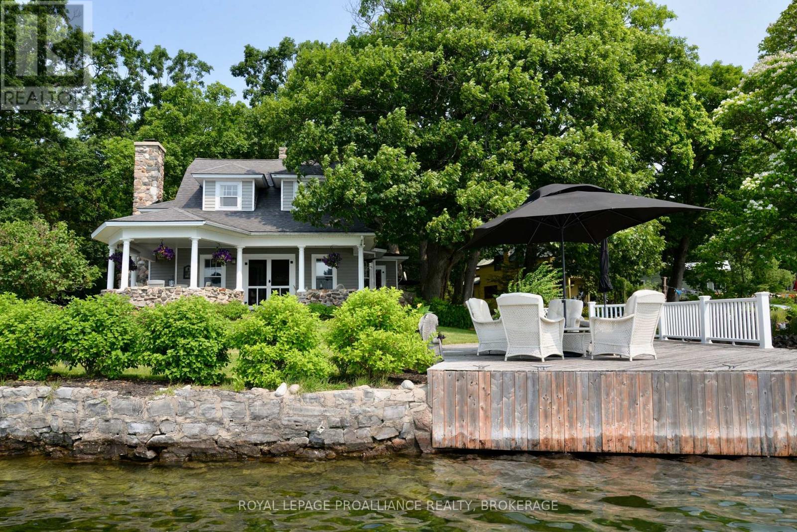 121 Tremont Park Island, Front Of Leeds & Seeleys Bay, Ontario  K7G 3C9 - Photo 43 - X12446602