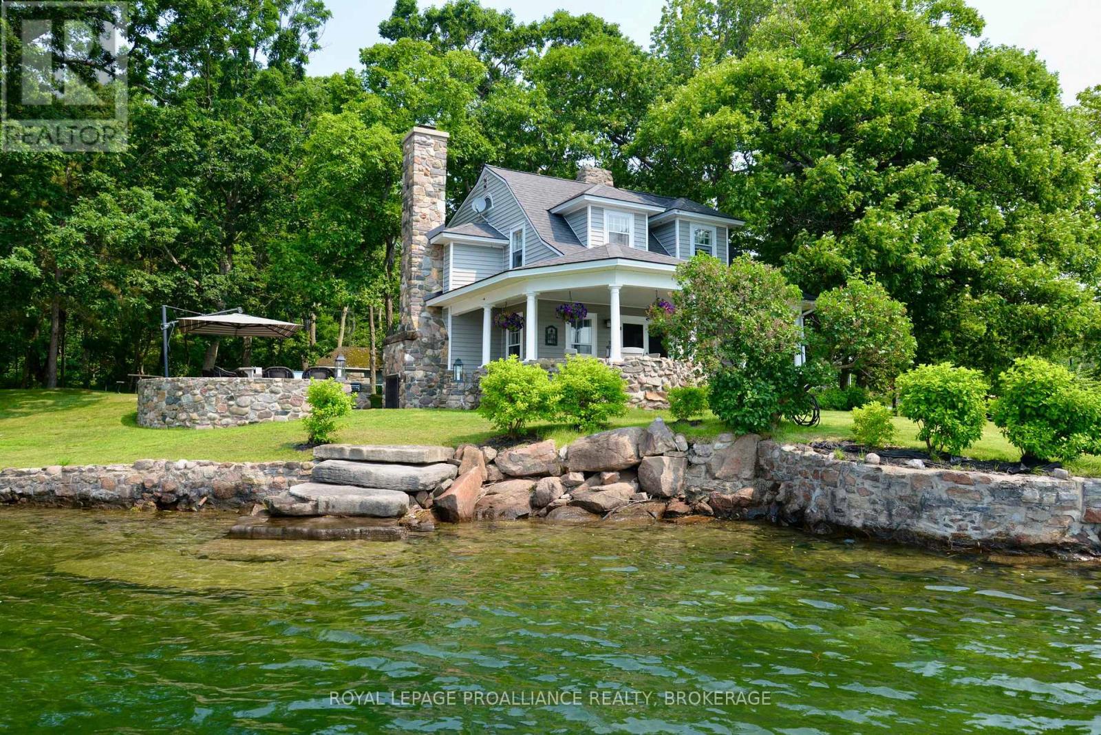 121 Tremont Park Island, Front Of Leeds & Seeleys Bay, Ontario  K7G 3C9 - Photo 44 - X12446602