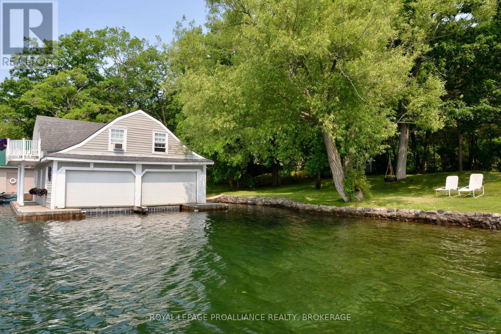 121 Tremont Park Island, Front Of Leeds & Seeleys Bay, Ontario  K7G 3C9 - Photo 45 - X12446602