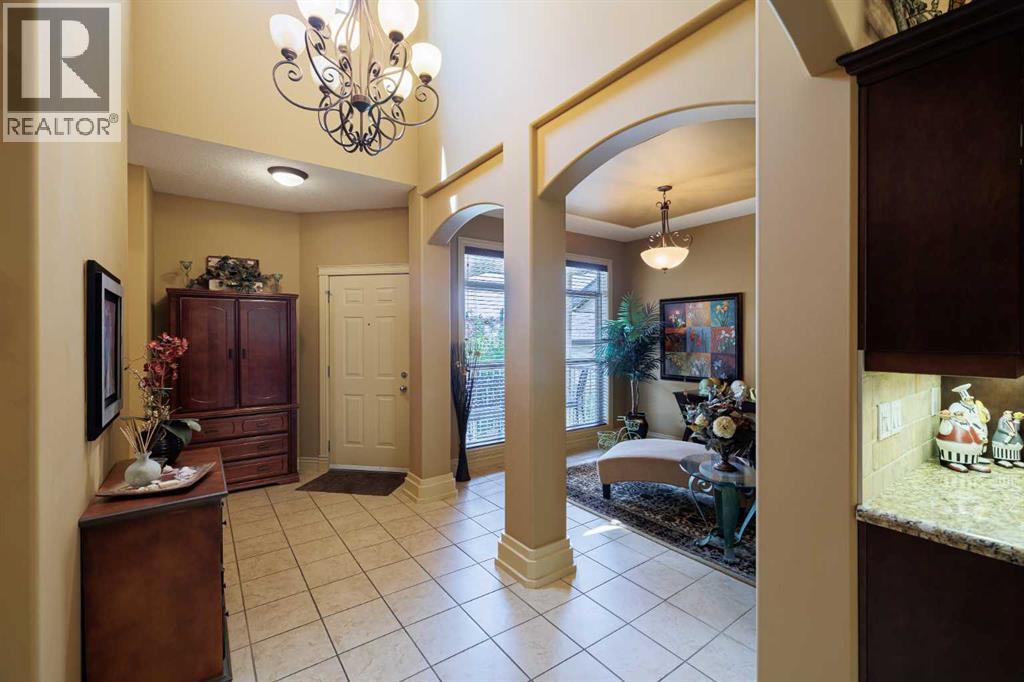 38 Tuscany Glen Park Nw, Calgary, Alberta  T3L 2T7 - Photo 12 - A2257152