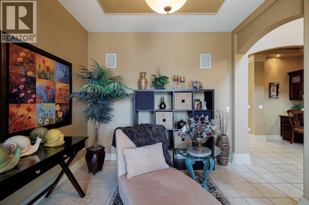 38 Tuscany Glen Park Nw, Calgary, Alberta  T3L 2T7 - Photo 15 - A2257152