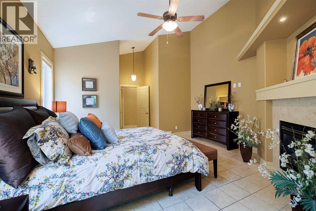 38 Tuscany Glen Park Nw, Calgary, Alberta  T3L 2T7 - Photo 21 - A2257152