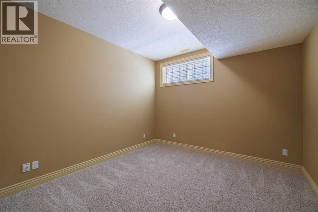 38 Tuscany Glen Park Nw, Calgary, Alberta  T3L 2T7 - Photo 32 - A2257152