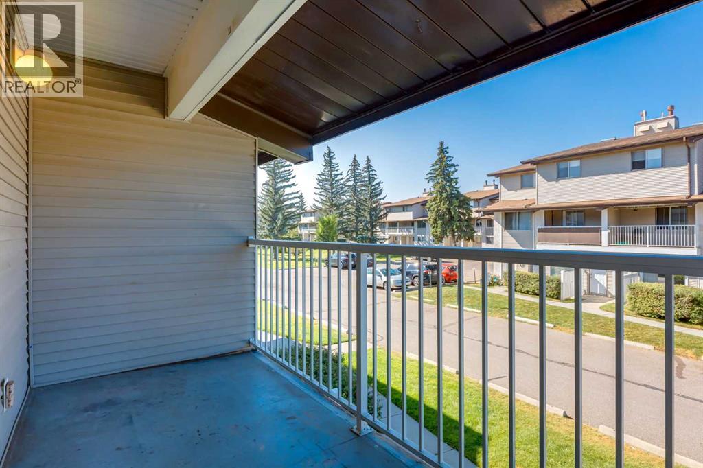 221, 200 Brookpark Drive Sw, Calgary, Alberta  T2W 3E5 - Photo 26 - A2258123