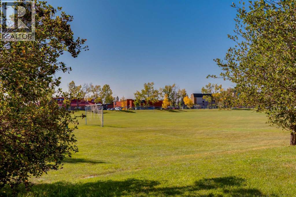 221, 200 Brookpark Drive Sw, Calgary, Alberta  T2W 3E5 - Photo 27 - A2258123
