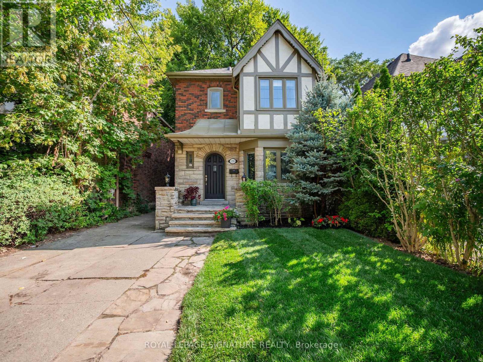 159 Chiltern Hill Road, Toronto (Humewood-Cedarvale), Ontario  M6C 3C3 - Photo 1 - C12446460