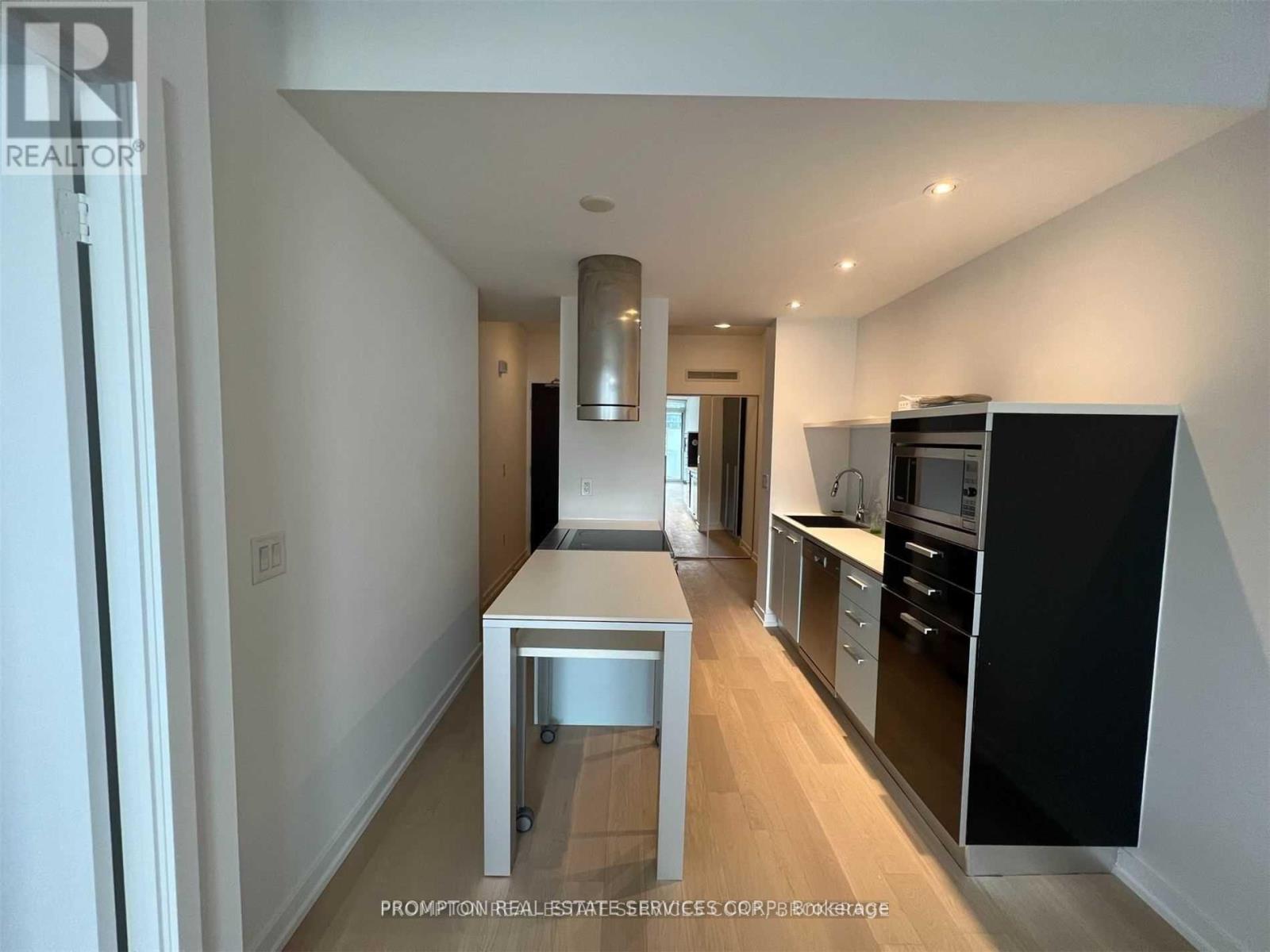 1906 - 38 Dan Leckie Way, Toronto, Ontario  M5V 2V6 - Photo 6 - C12446483