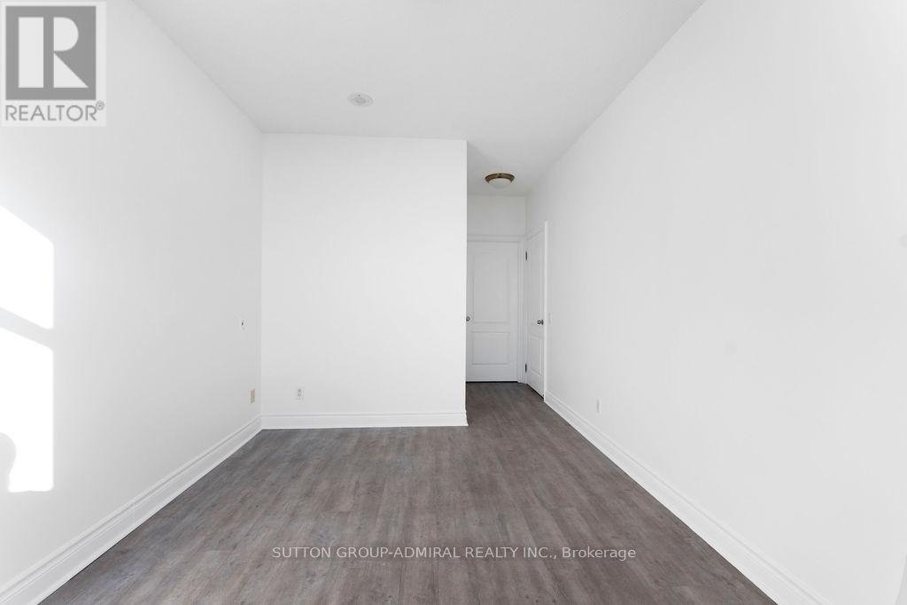 Uph3 - 2 Clairtrell Road, Toronto, Ontario  M2N 7H5 - Photo 14 - C12446500