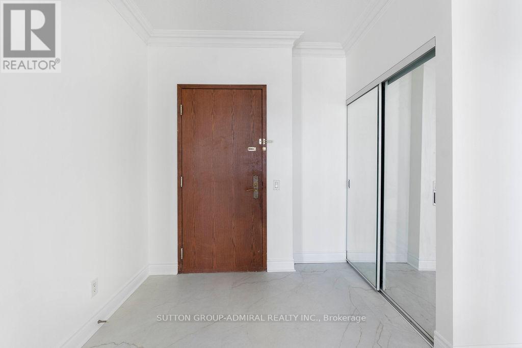 Uph3 - 2 Clairtrell Road, Toronto, Ontario  M2N 7H5 - Photo 4 - C12446500