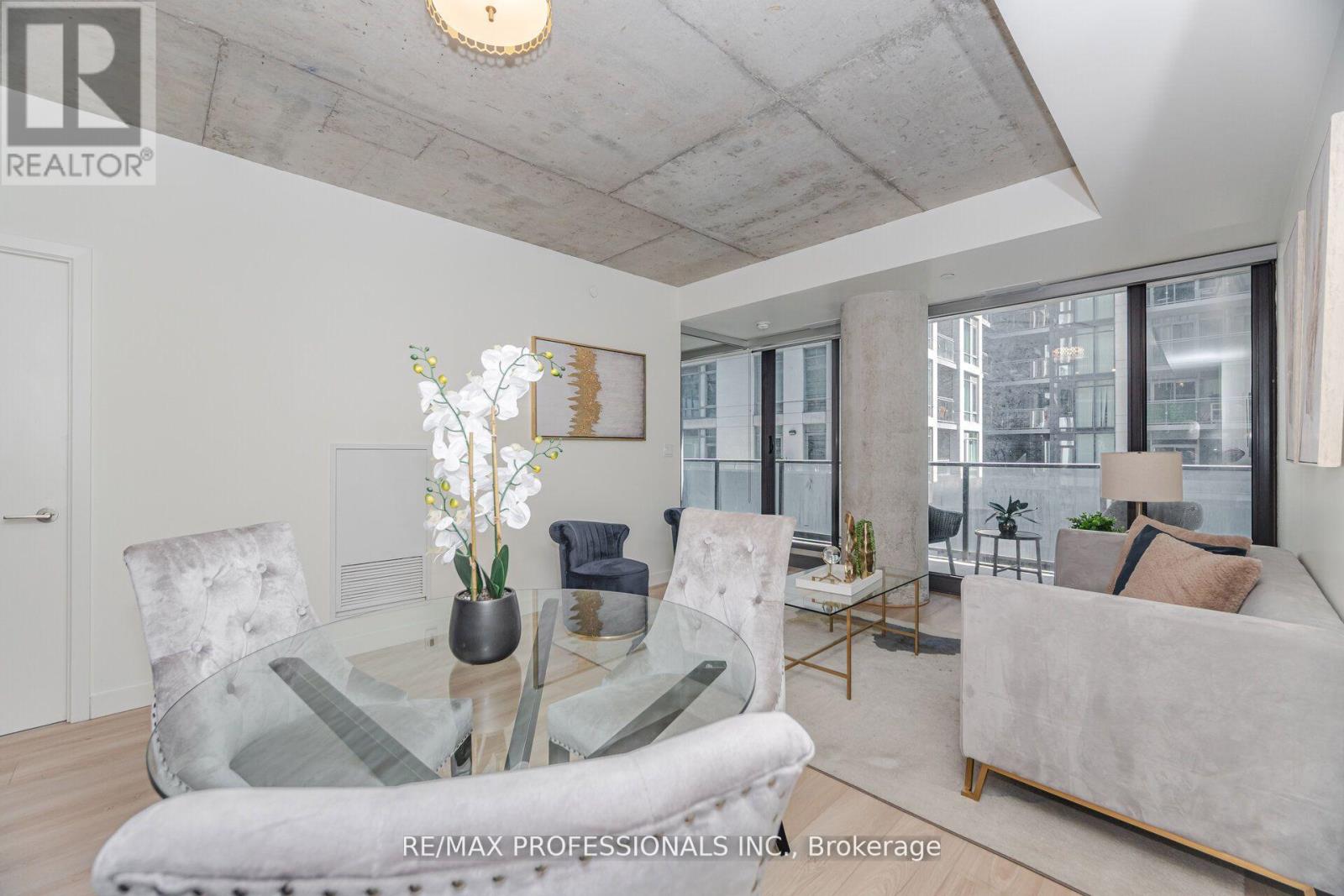 716 - 111 Bathurst Street, Toronto, Ontario  M5V 0M9 - Photo 16 - C12446531