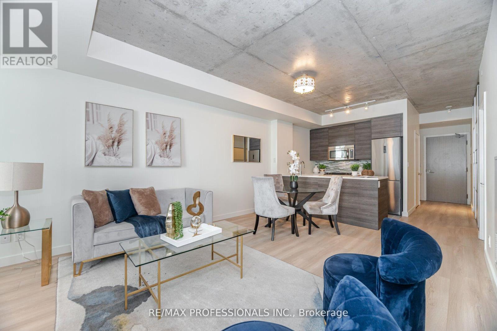 716 - 111 Bathurst Street, Toronto, Ontario  M5V 0M9 - Photo 19 - C12446531