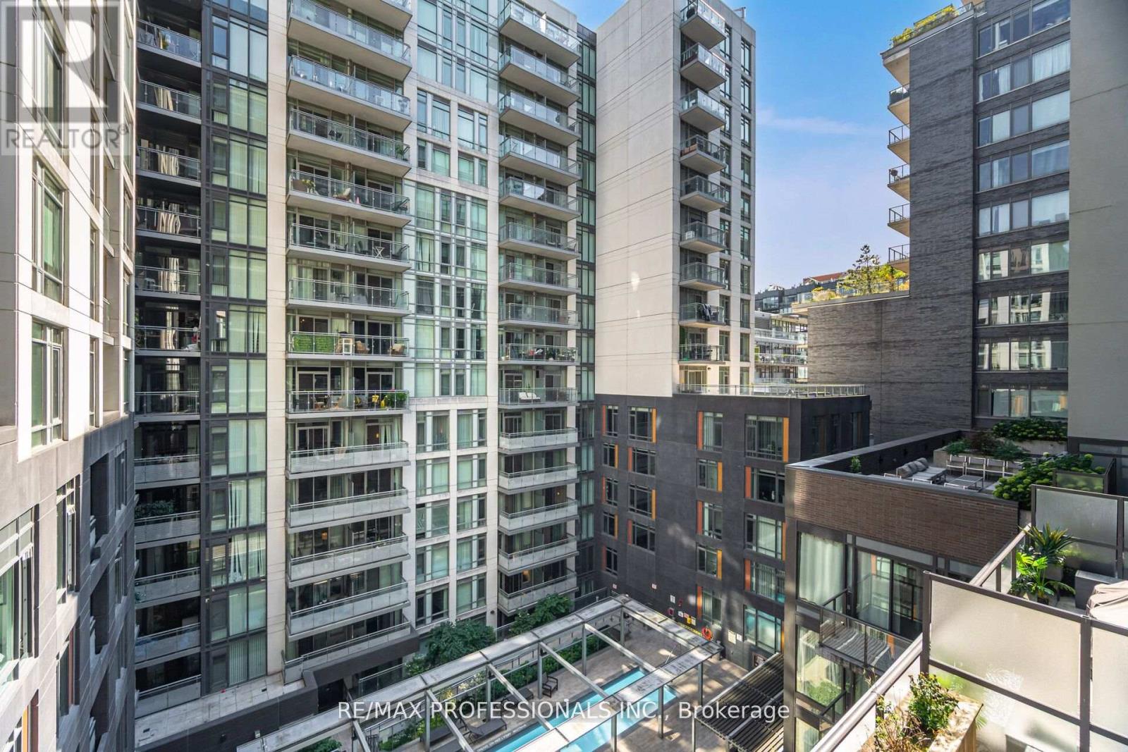 716 - 111 Bathurst Street, Toronto, Ontario  M5V 0M9 - Photo 31 - C12446531