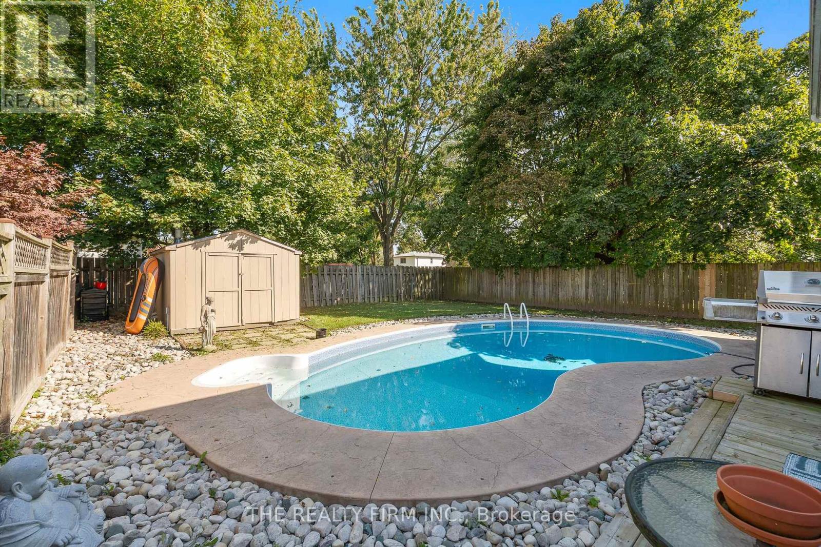 26 Monmore Road, London North (North F), Ontario  N6G 2W6 - Photo 13 - X12446618