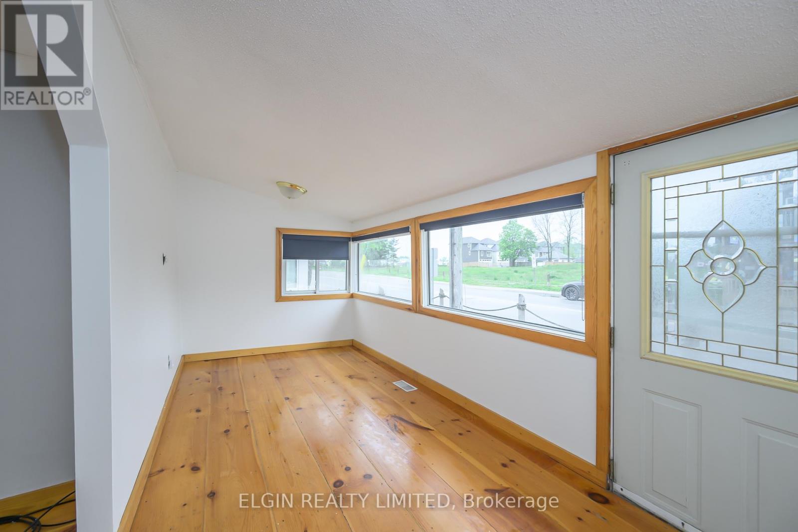 159 William Street, Central Elgin, Ontario  N5L 1C7 - Photo 12 - X12446700