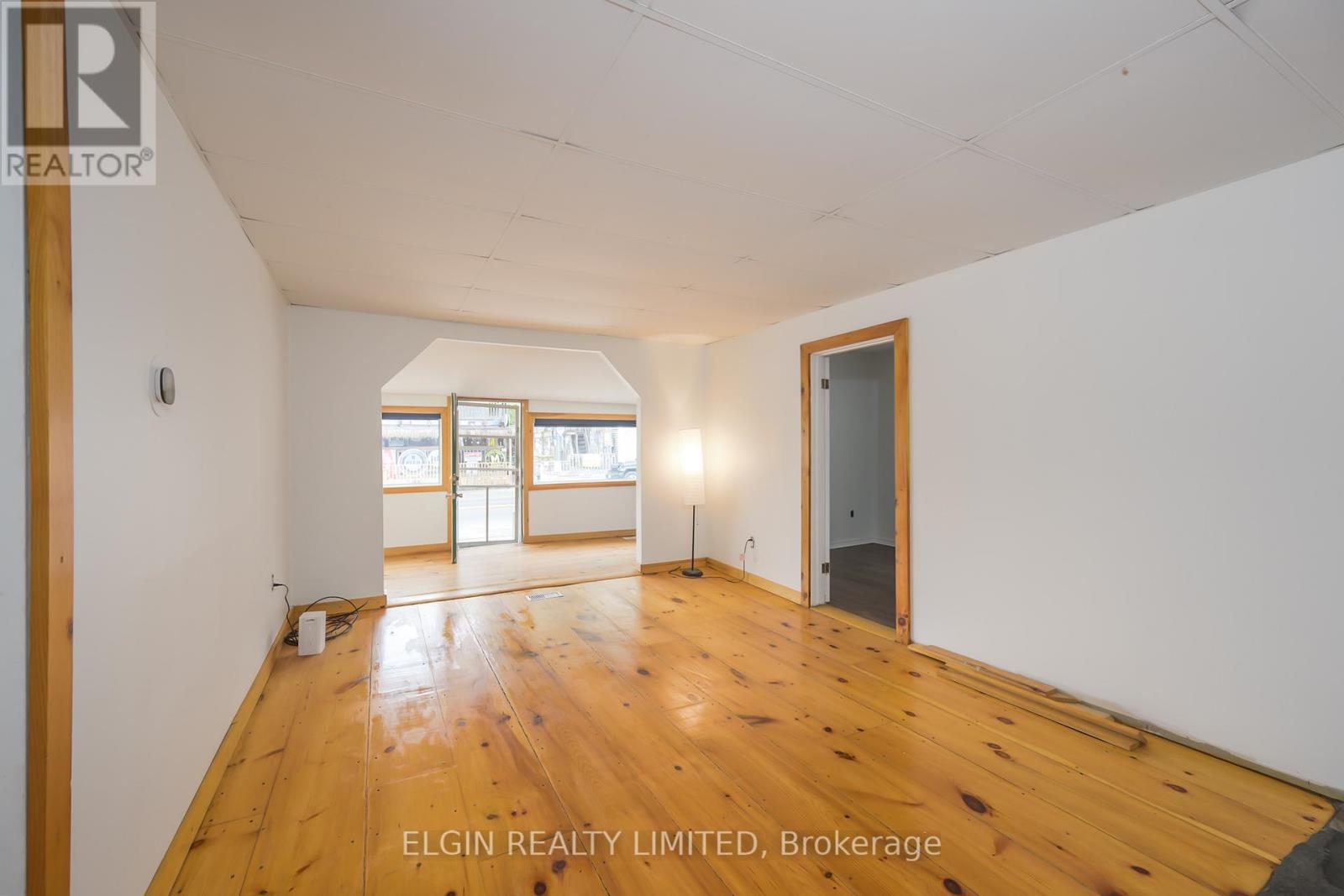159 William Street, Central Elgin, Ontario  N5L 1C7 - Photo 5 - X12446700