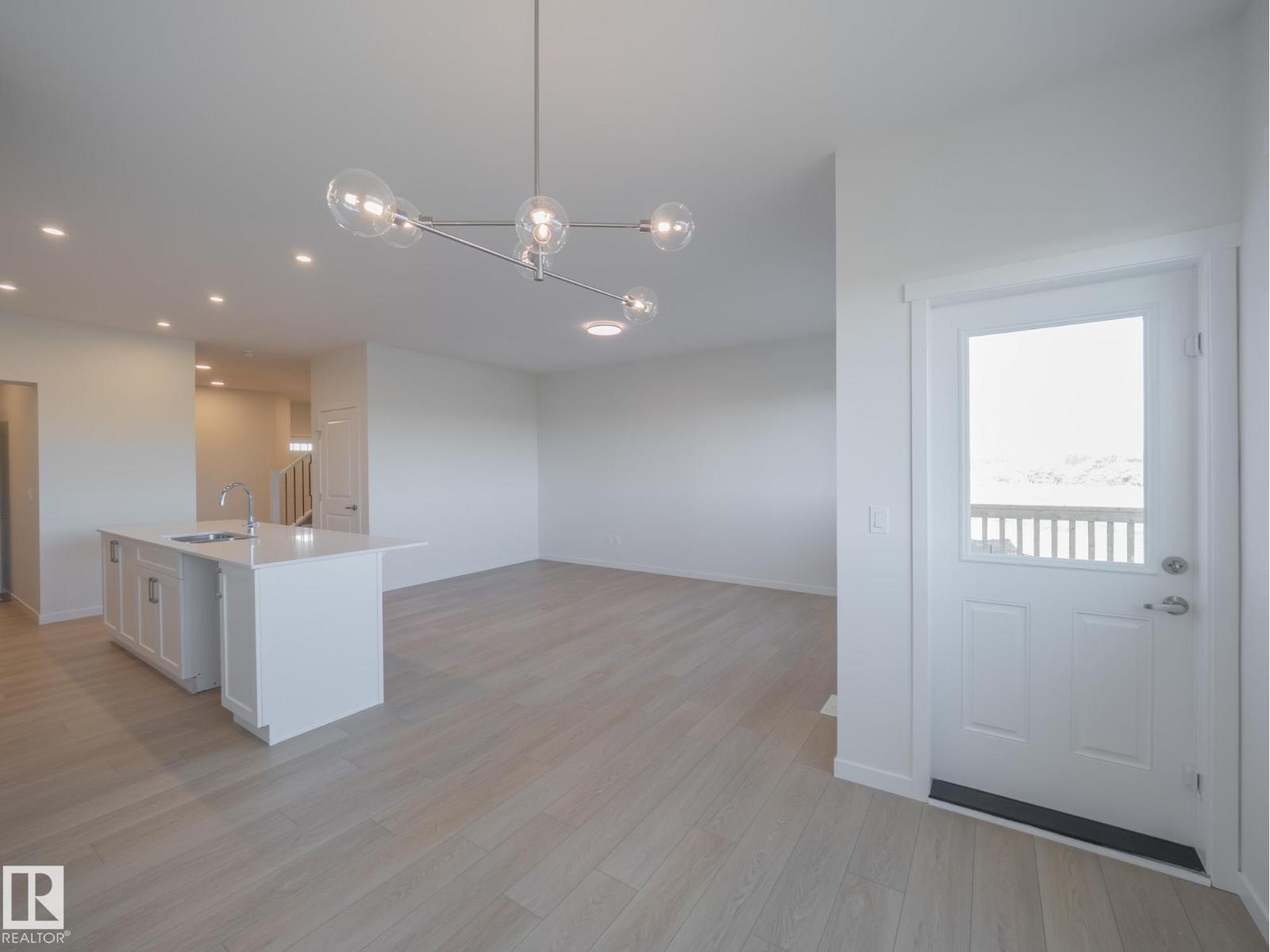 17443 2 St Nw, Edmonton, Alberta  T5Y 4G6 - Photo 18 - E4460980