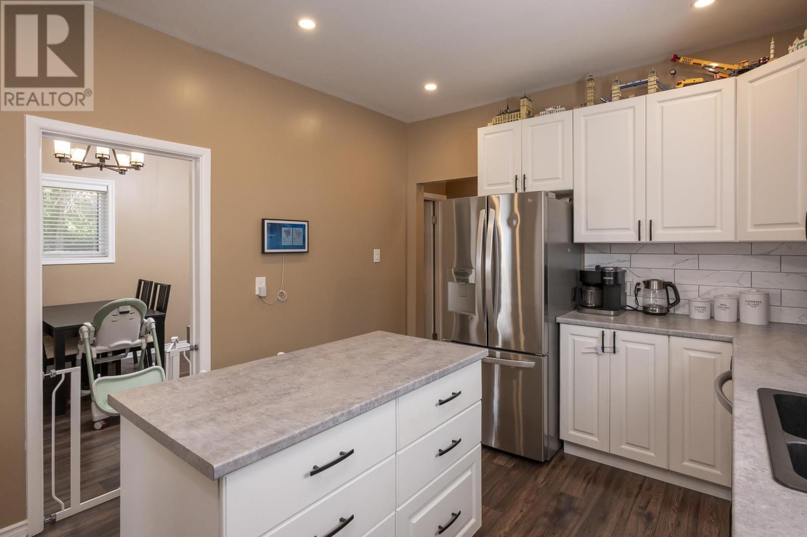 742 Catherine St, Thunder Bay, Ontario  P7E 1L3 - Photo 13 - TB251848