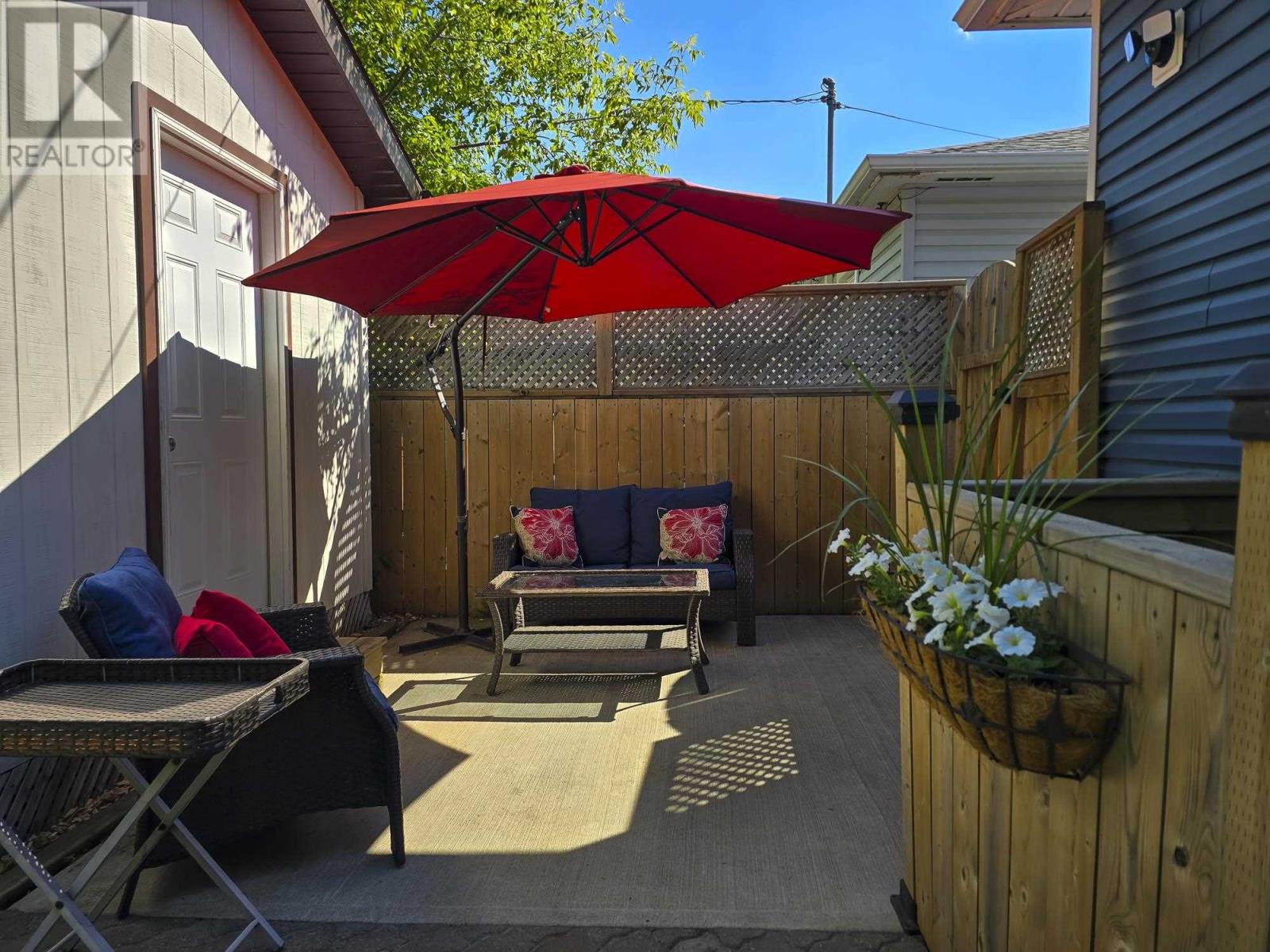 742 Catherine St, Thunder Bay, Ontario  P7E 1L3 - Photo 27 - TB251848