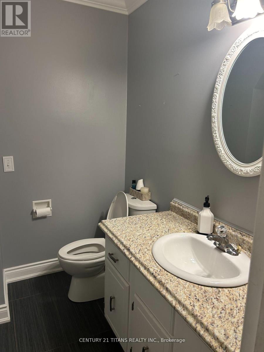 Main - 349 Carnaby Court, Oshawa, Ontario  L1G 6N7 - Photo 9 - E12446469